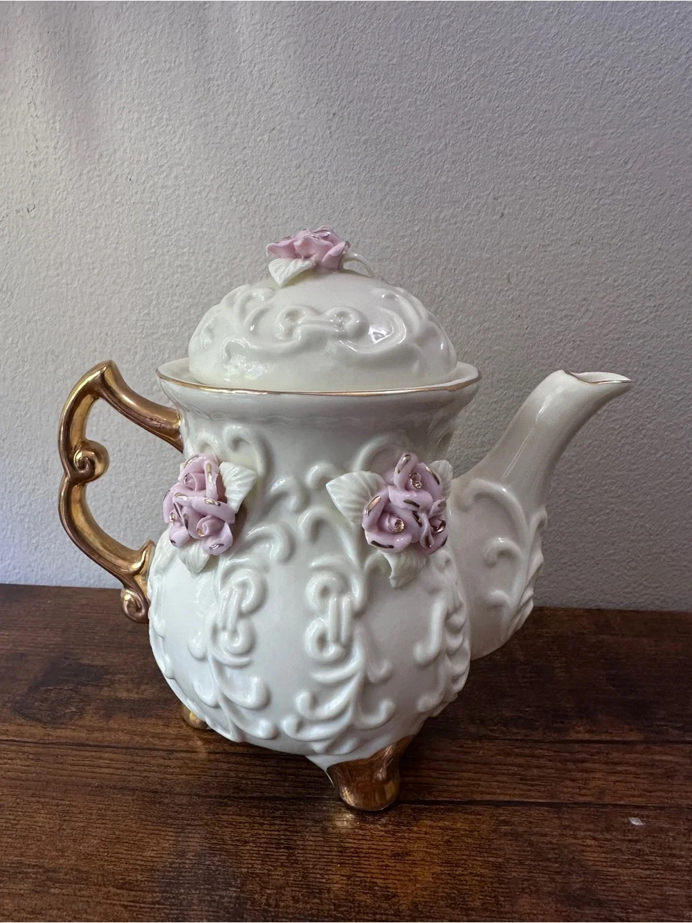 Vintage Cracker Barrel Ivory Porcelain 6 Pc Tea Set Raised Pink Roses Gold Trim
